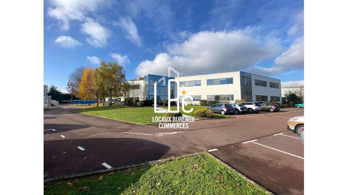 Bureau 12m² R+1 à louer à La Chapelle sur Erdre 