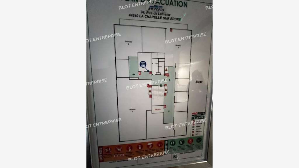 A louer bureaux de 789m² à la Chapelle sur Erdre