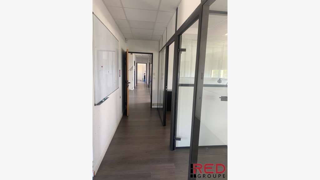Location bureaux 200m² R+2 à La Ciotat