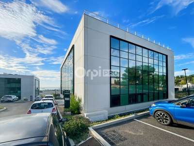 A louer bureaux 96m² à La Ciotat zone Athélia