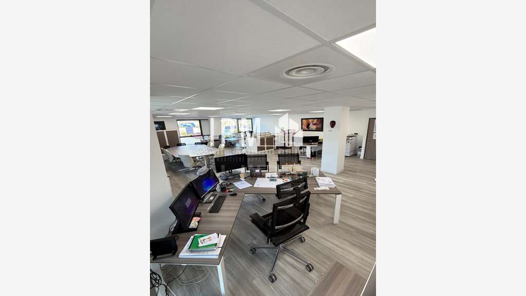 A louer bureaux 96m² zone Athélia à La Ciotat