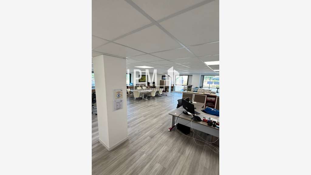 A louer bureaux 96m² zone Athélia à La Ciotat