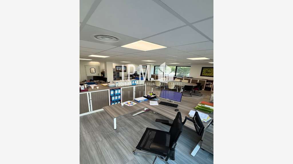 A louer bureaux 96m² zone Athélia à La Ciotat