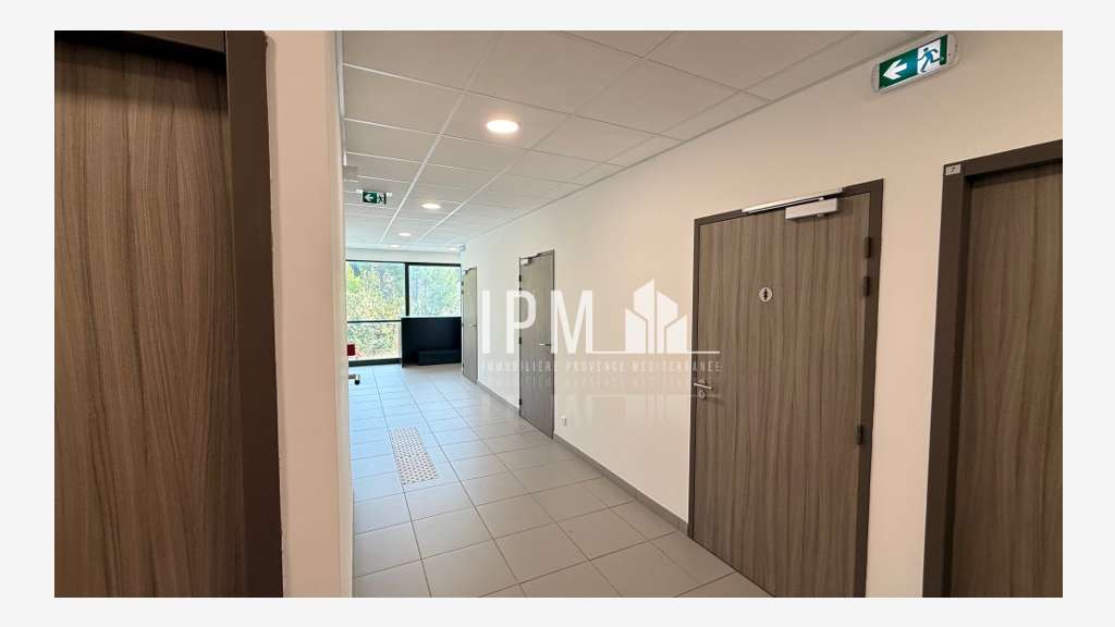 A louer bureaux 96m² zone Athélia à La Ciotat