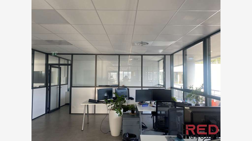 A louer bureaux zone Athélia à La Ciotat