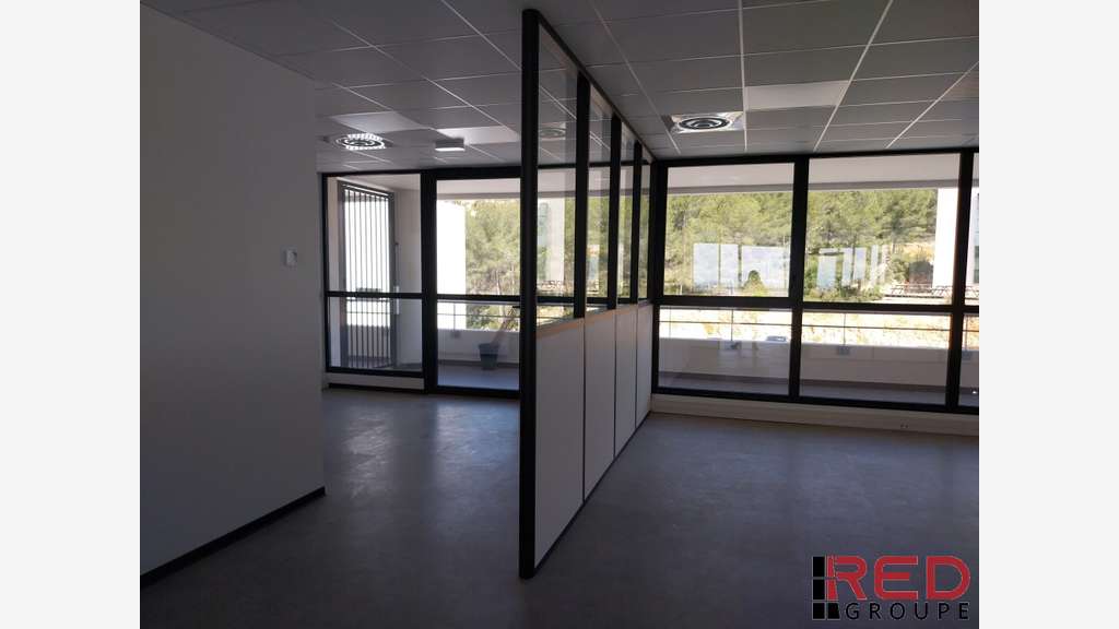 A louer bureaux zone Athélia à La Ciotat