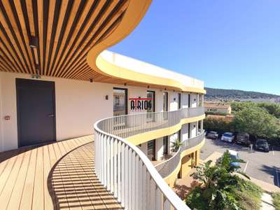 A louer bureaux de 250m² à la Moutonne