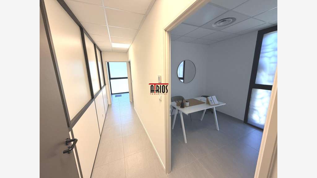 A louer bureaux de 250m² à la Moutonne