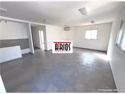 A louer bureau de 80m² neuf en ZA à la Moutonne