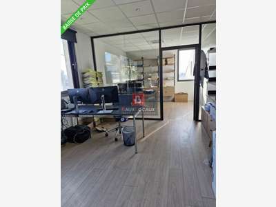 A louer bureaux 152m² haut de gamme à La Fare 