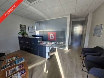 Location Bureaux à La Fare-les-Oliviers