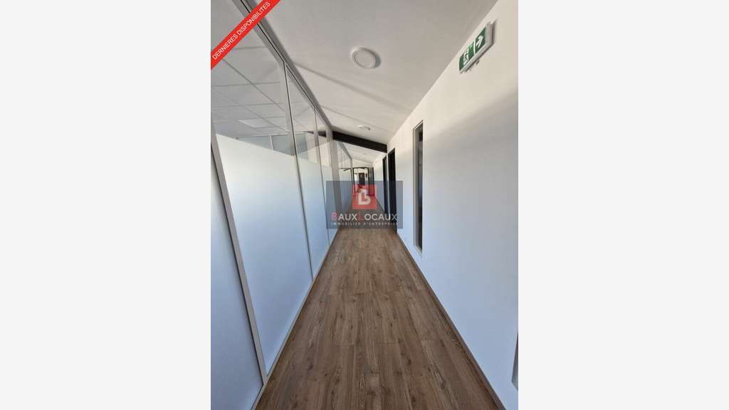 A louer bureau 40m² R+1 à La Fare-les-Oliviers