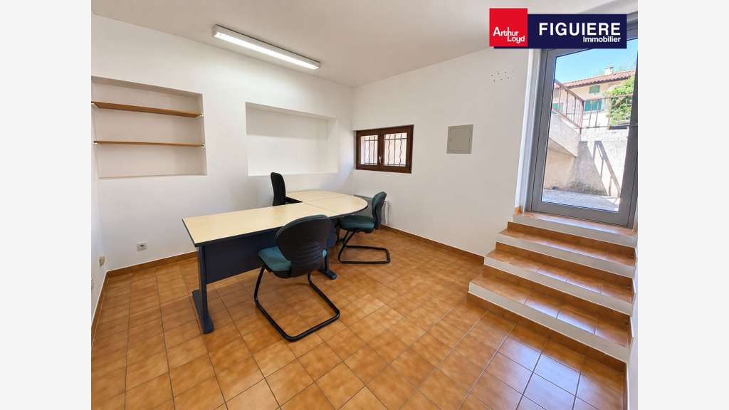 Bureaux 100m² à louer La Fare-les-Oliviers centre