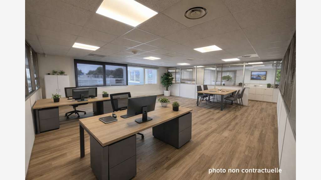 Bureaux 246m² avec parkings à La Farlède