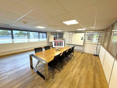 A louer bureaux de 246m² en zi de la Farlède