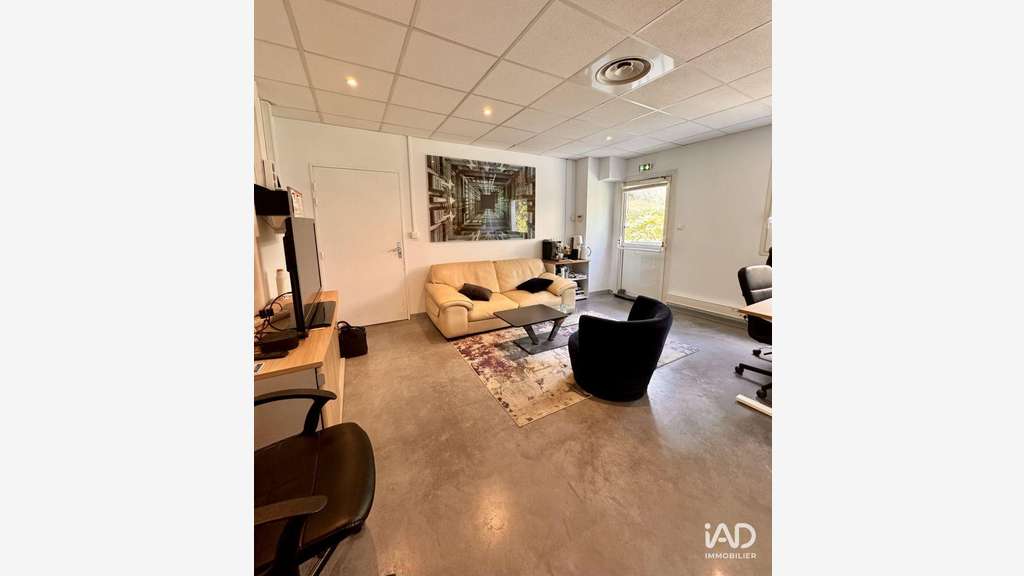 A louer bureaux indépendants de 60m² à La Garde