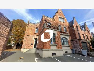 A louer Bureaux 570m² La madeleine