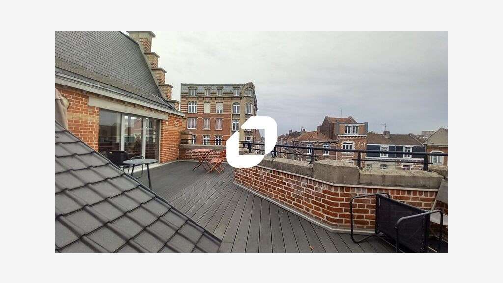 A louer Bureaux 570m² La madeleine