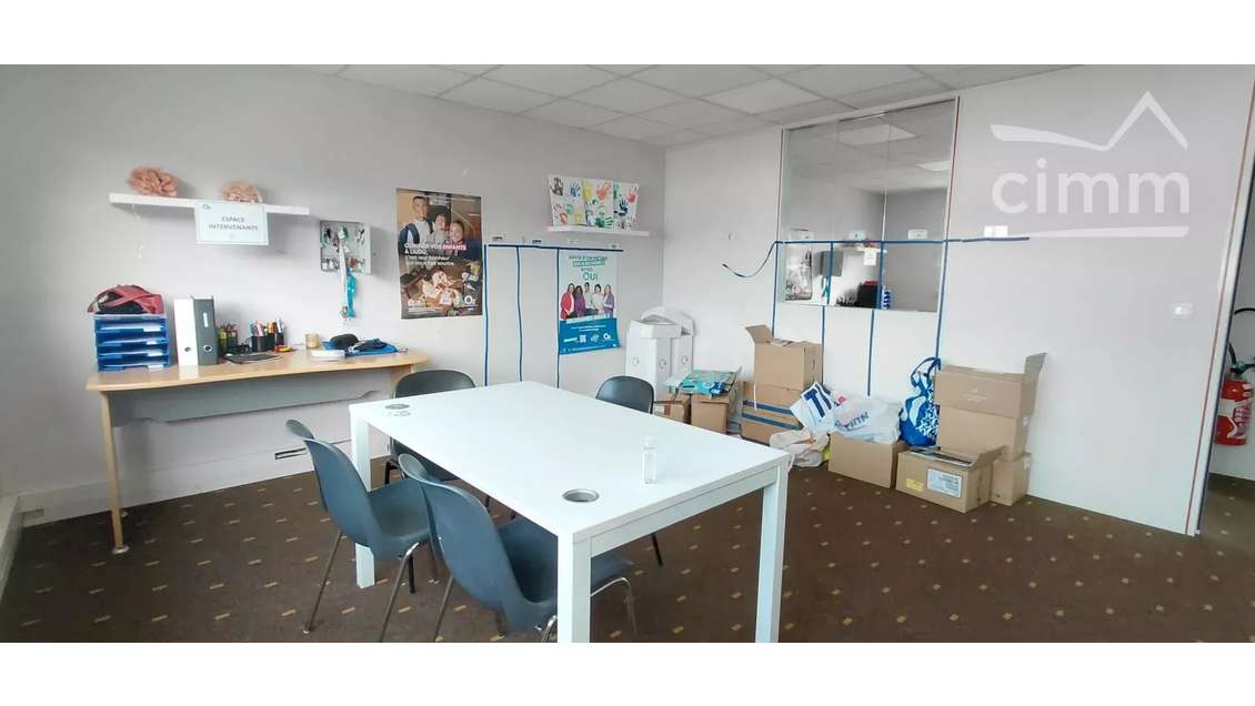 A louer bureaux proche grands axes à La Ravoire