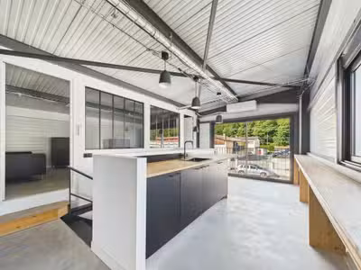 Bureaux type loft - ZI ALBANNE - La Ravoire