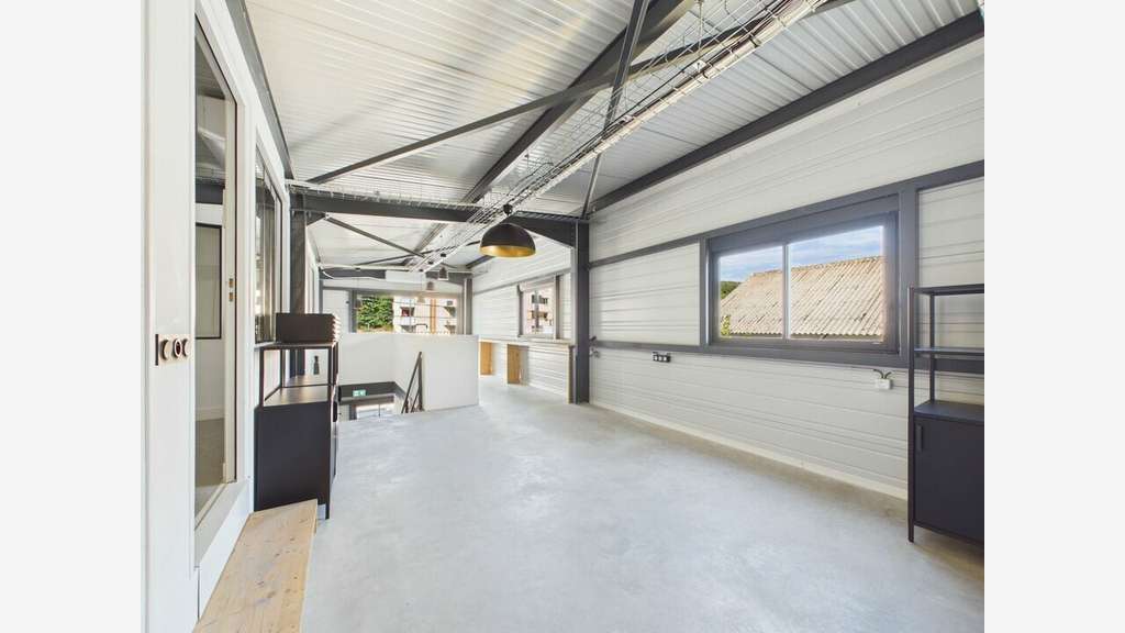 Bureaux type loft - ZI ALBANNE - La Ravoire