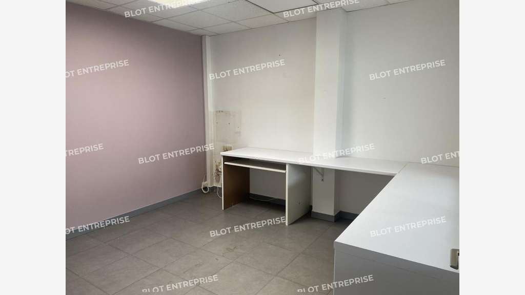 A louer plateau de bureaux 33m² à La Richardais