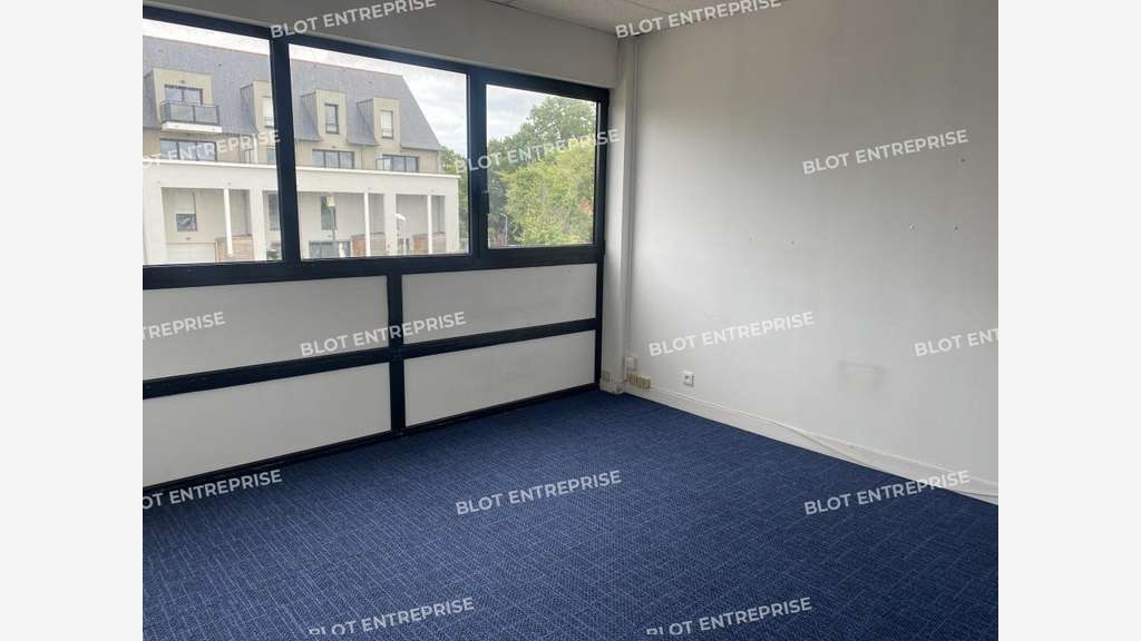 A louer plateau de bureaux 33m² à La Richardais