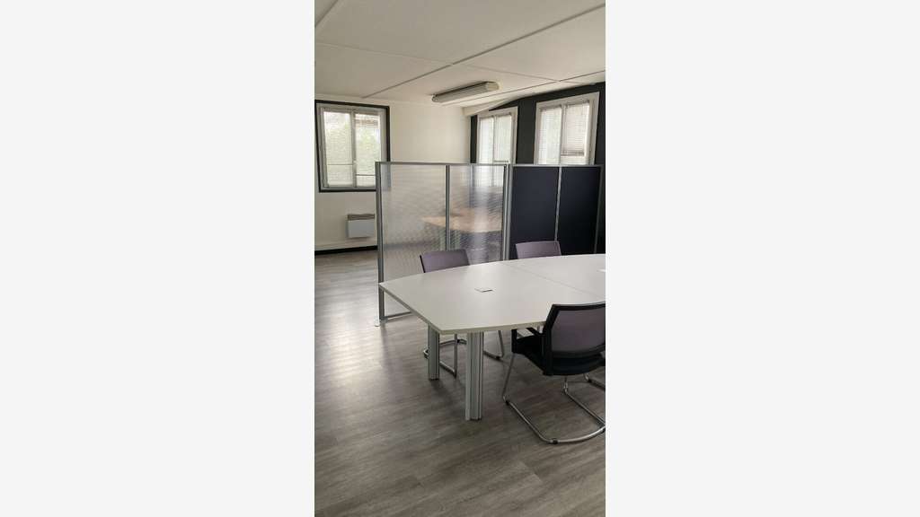 A louer bureau en excellent état La Roche-sur-Yon