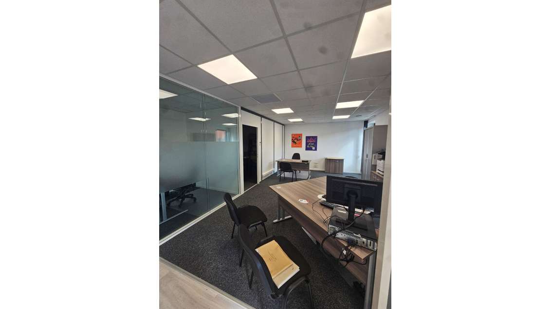 A louer bureau en excellent état La Roche-sur-Yon