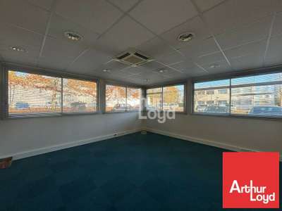 Loue bureaux 218m² à La Roche-sur-Yon Graham Bell