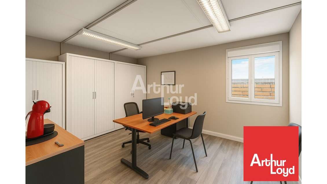 LA ROCHE-SUR-YON - BUREAUX à louer