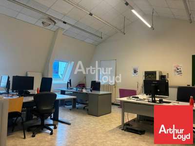 Bureaux 135m² à louer à La Roche-sur-Yon centre