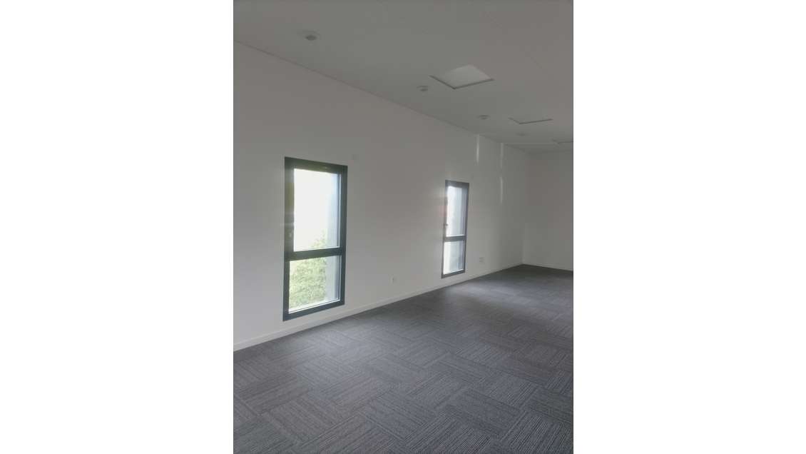 A louer bureaux neufs 270m² à La Rochelle Aéroport
