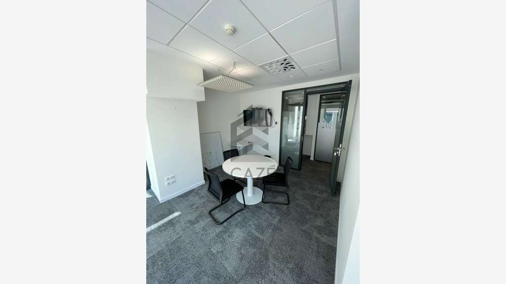 Bureaux de 200m² à louer en rdc à La Rochelle