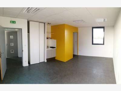 A louer bureau 36m² avec terrasse 20m² en Rooftop!