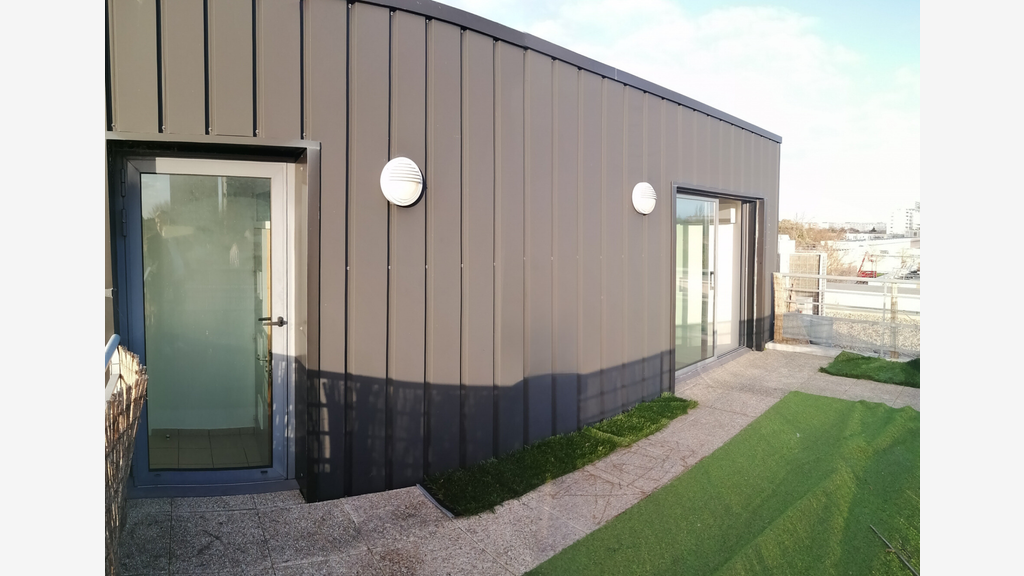 A louer bureau 36m² avec terrasse 20m² en Rooftop!