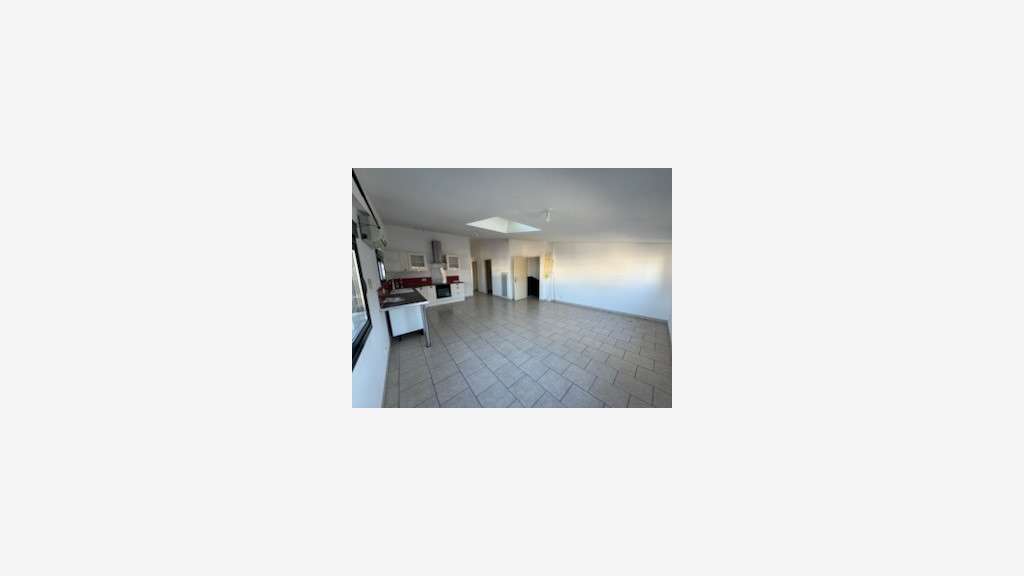 A louer bureaux 117m² ZA La Rochelle Les Rivauds