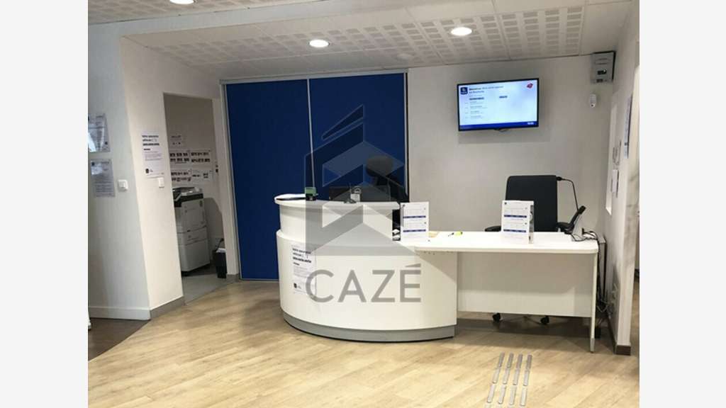Immeuble indépendant à louer La Rochelle Gare