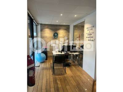 Location Locaux commerciaux - Boutiques à La Rochelle