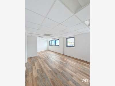 A louer bureau 32m² RDC à La Rochelle Minimes 