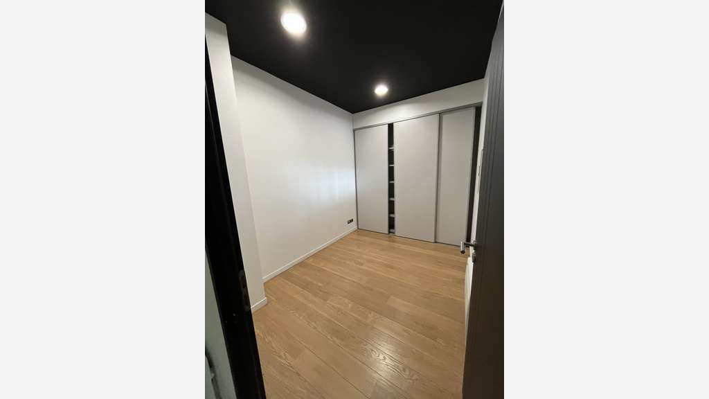 Local commercial / bureaux 178 m²
