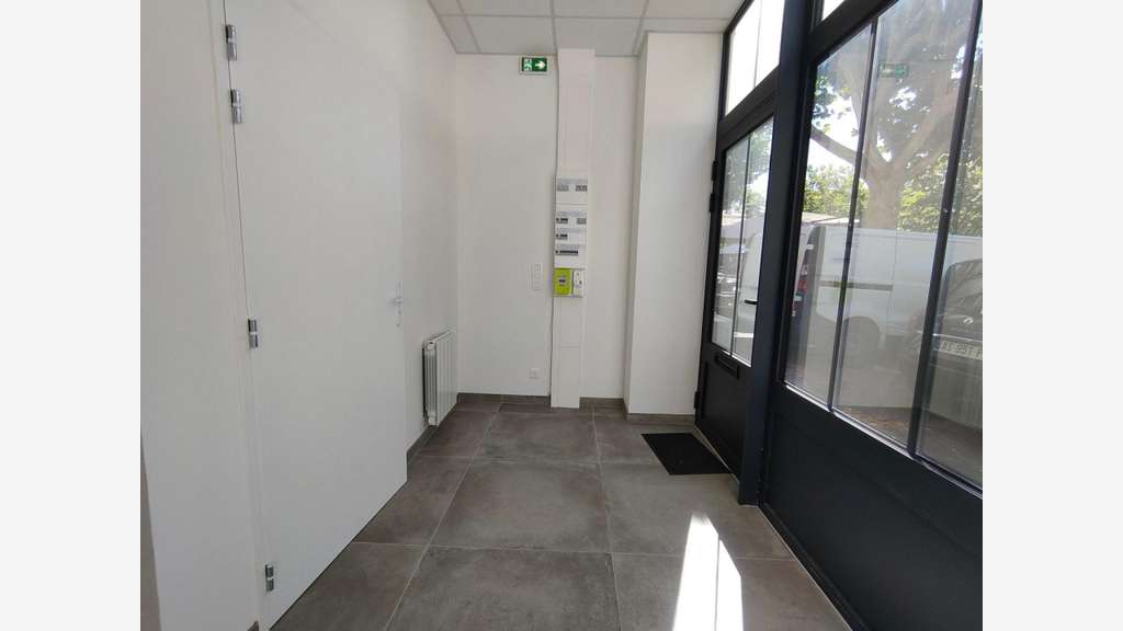 A louer bureaux 40m² RDC à La Rochelle La Pallice