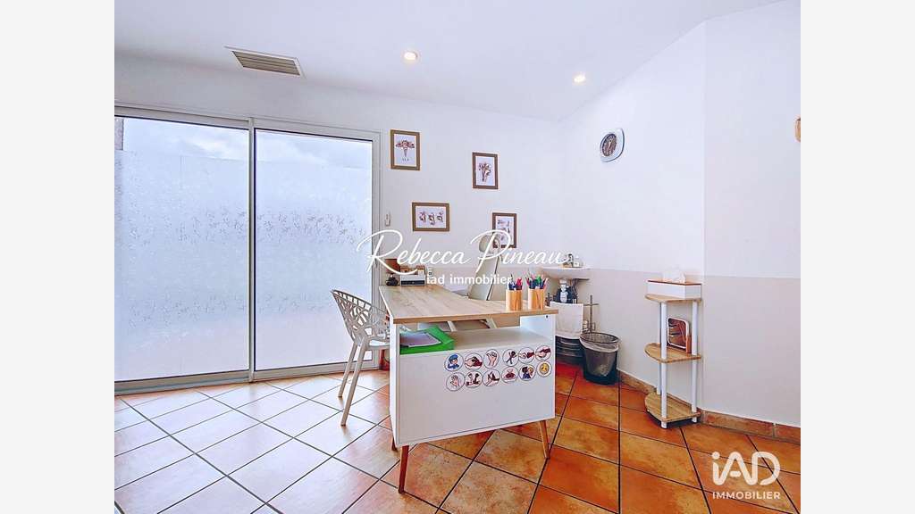 A louer bureau 17m² à La Salvetat-Saint-Gilles