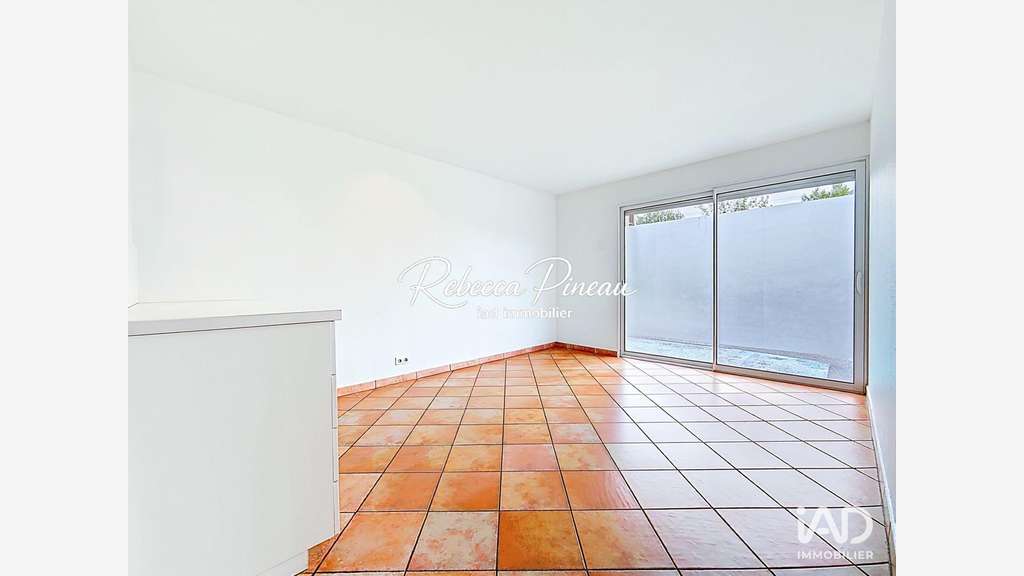 A louer bureau 18m² à La Salvetat-Saint-Gilles