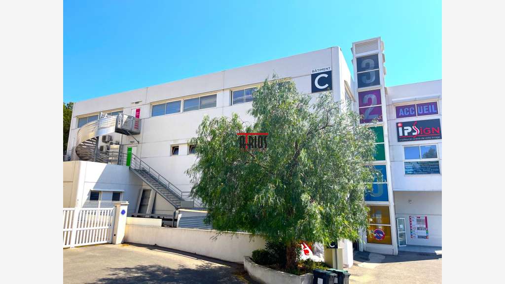 Loue bureaux 53m² à la Seyne sur Mer axe passant