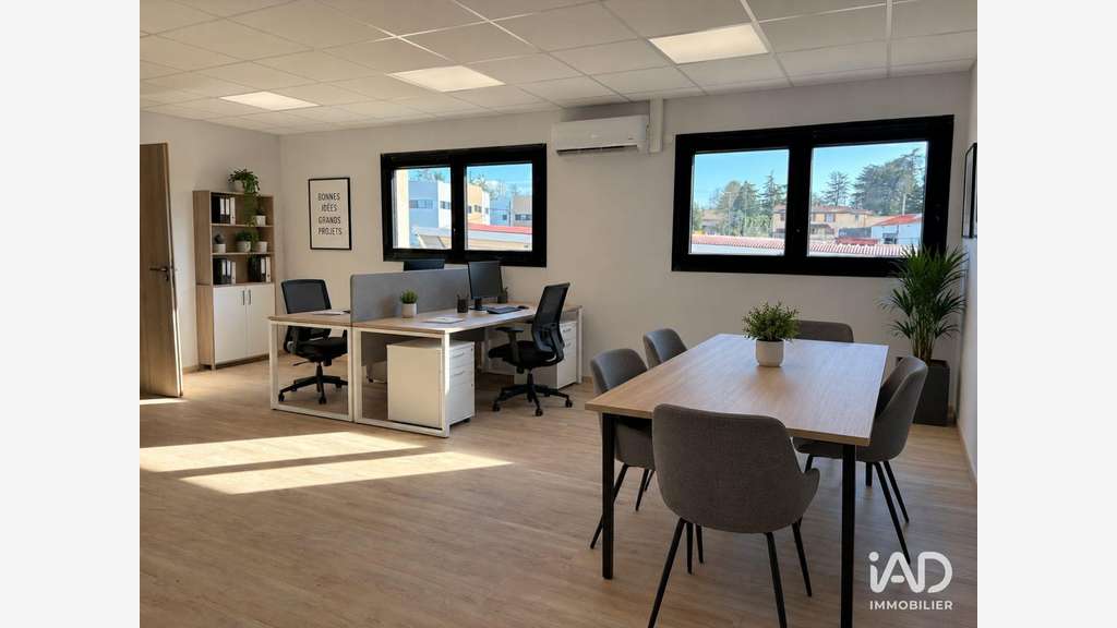 Loue bureau 40m² + parking à La Tour-de-Salvagny