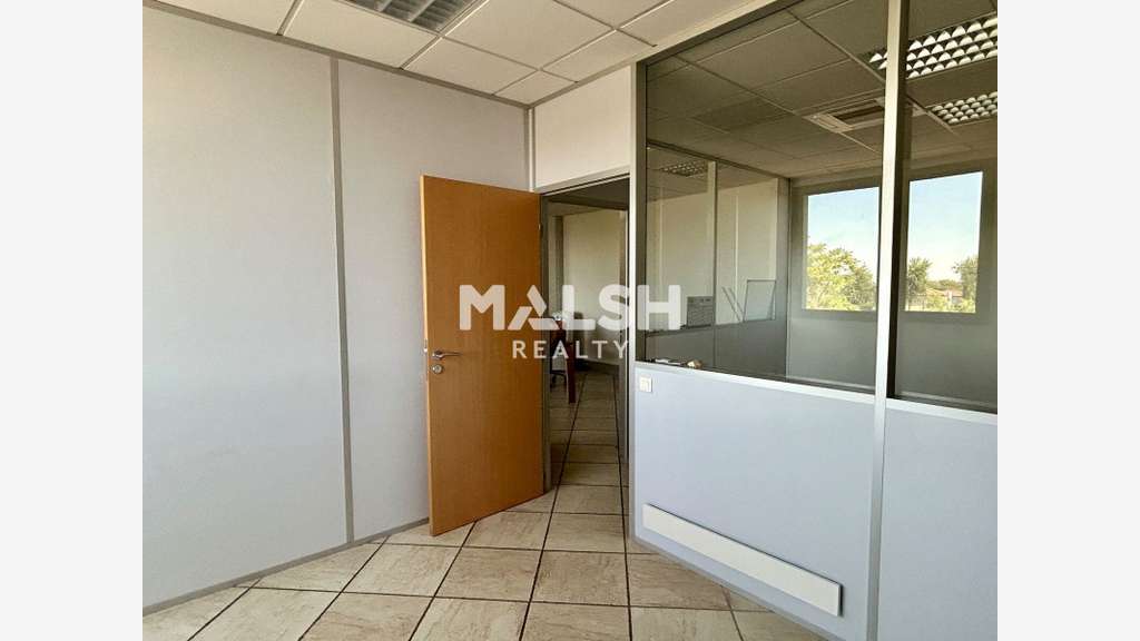 Bureaux à louer 84m² à La Tour de Salvagny