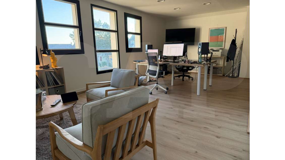 À LOUER bureaux 74m² à La Trinité-sur-Mer