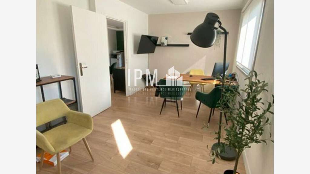 A louer bureaux 175m² ZAC La Valette du Var