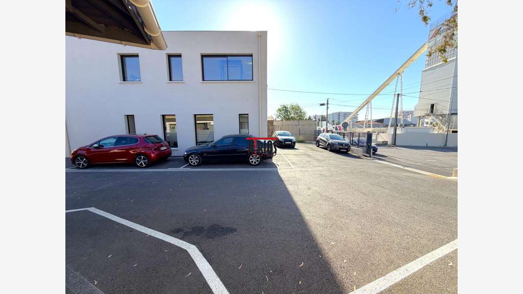 A louer bureaux de 143m² à la Valette du Var